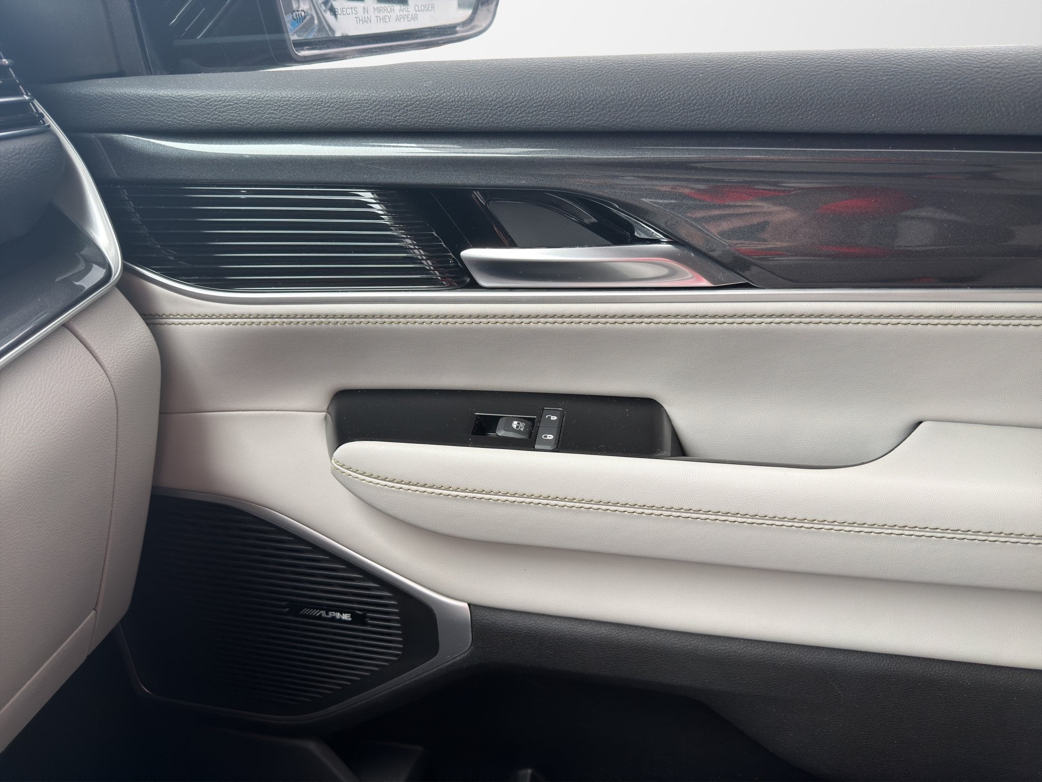 2022 Jeep Wagoneer Series I