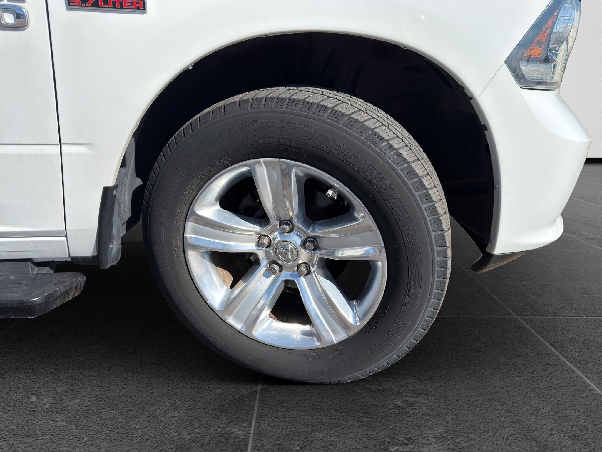 2016 RAM 1500 Sport