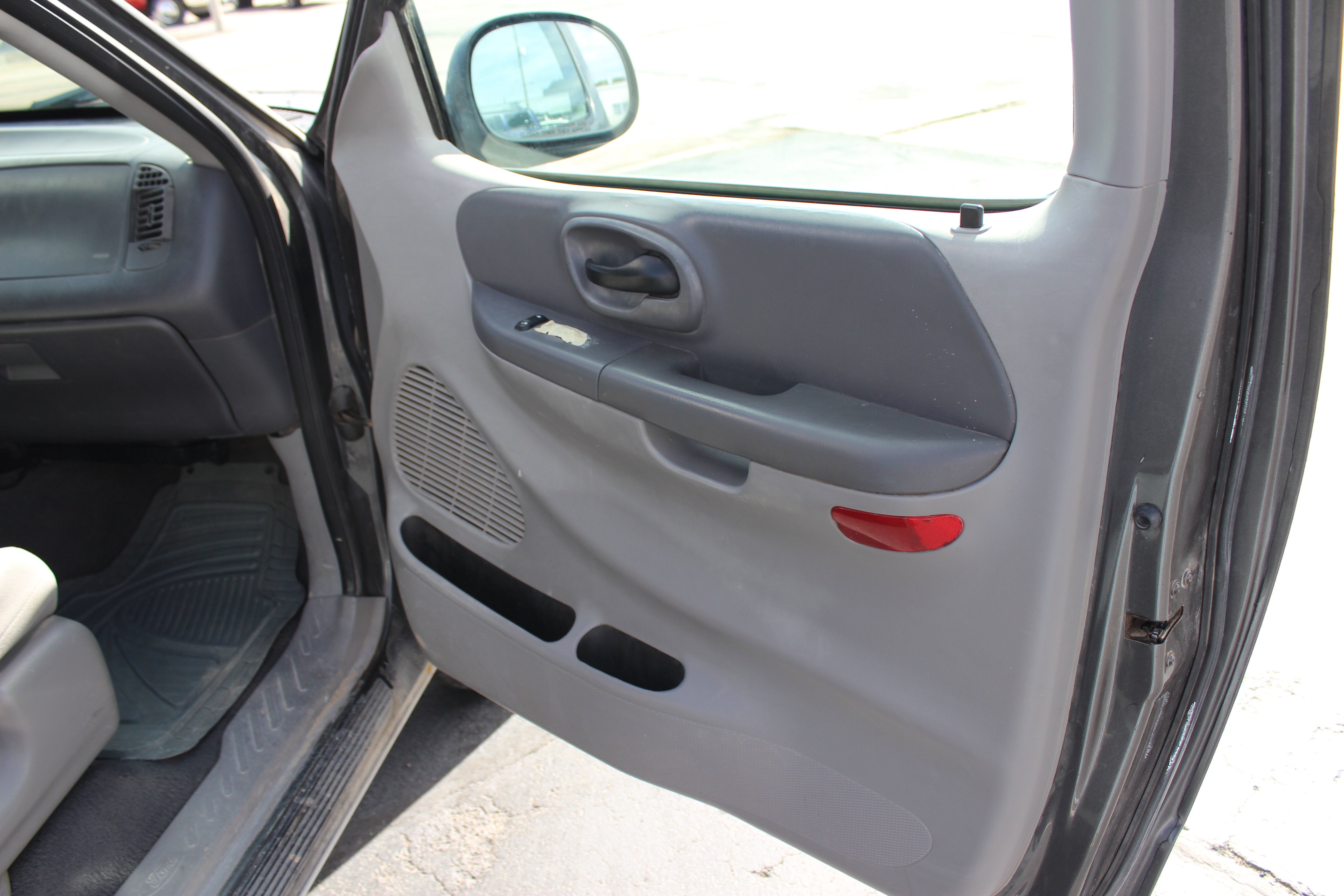 2003 Ford F-150 XL