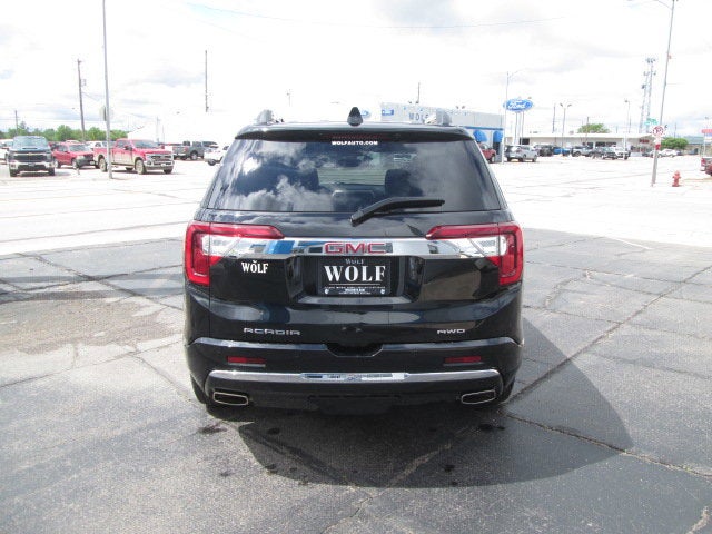 2020 GMC Acadia Denali