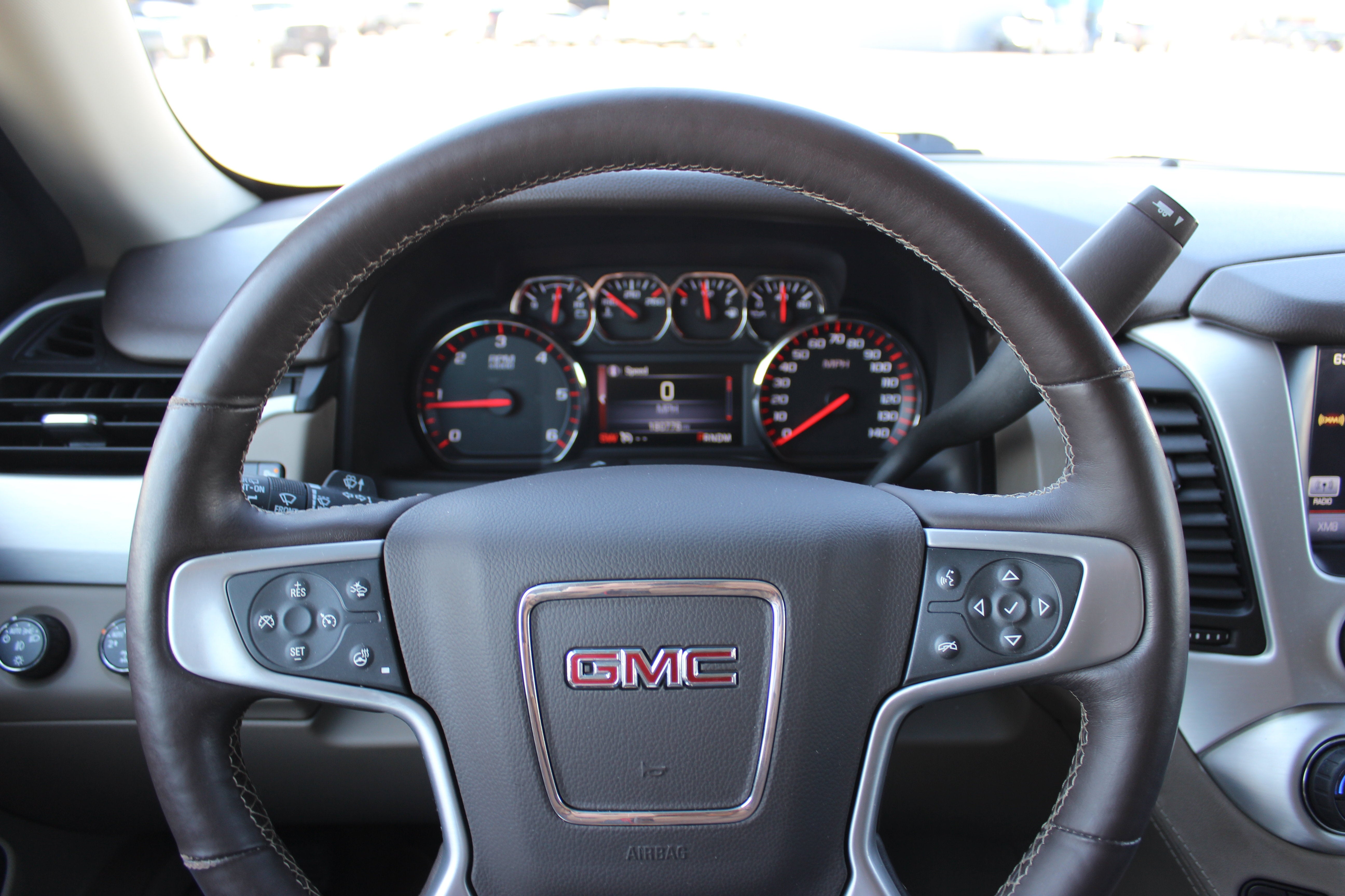 2016 GMC Yukon XL SLT