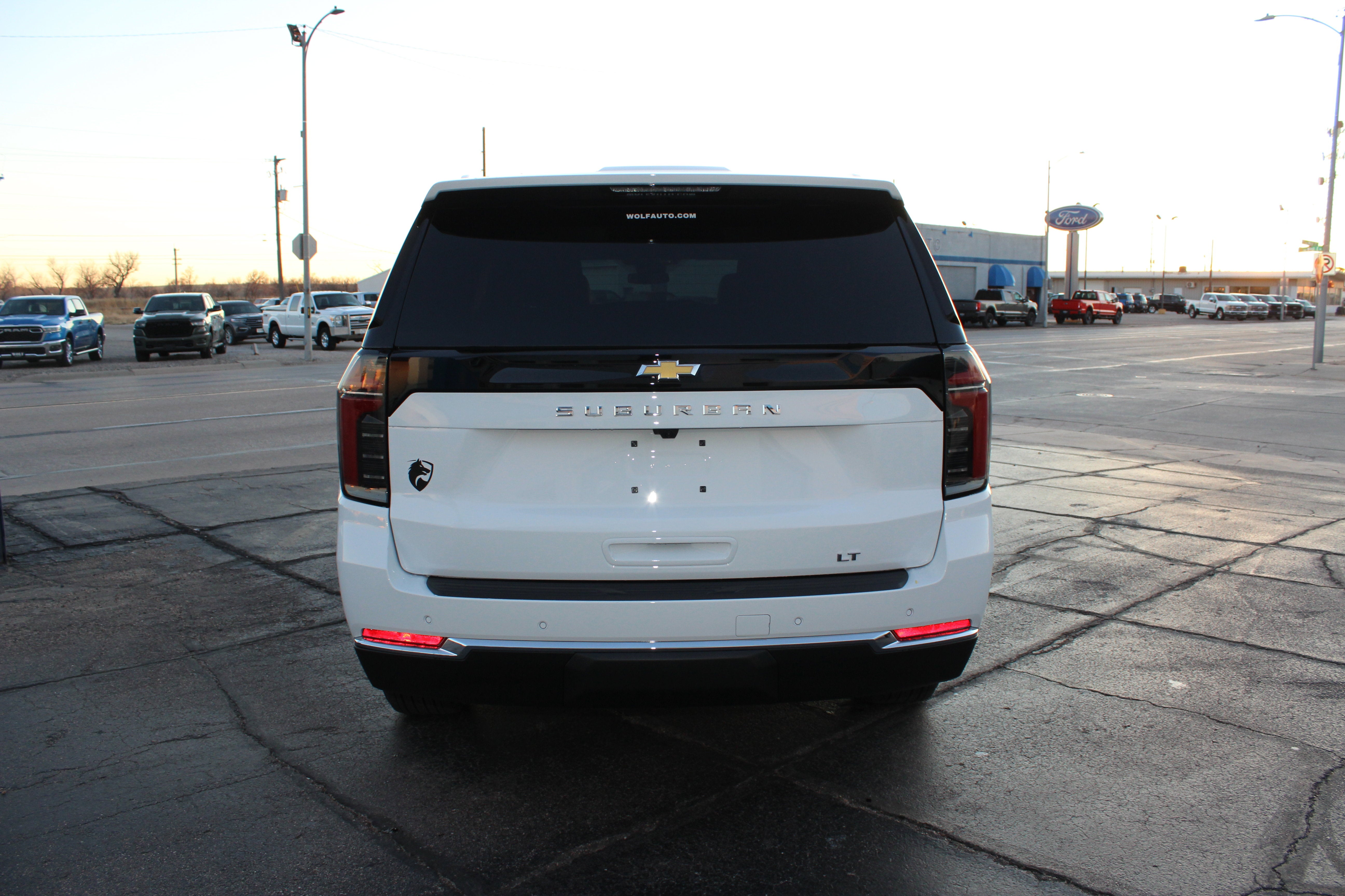 2026 Chevrolet Suburban LT