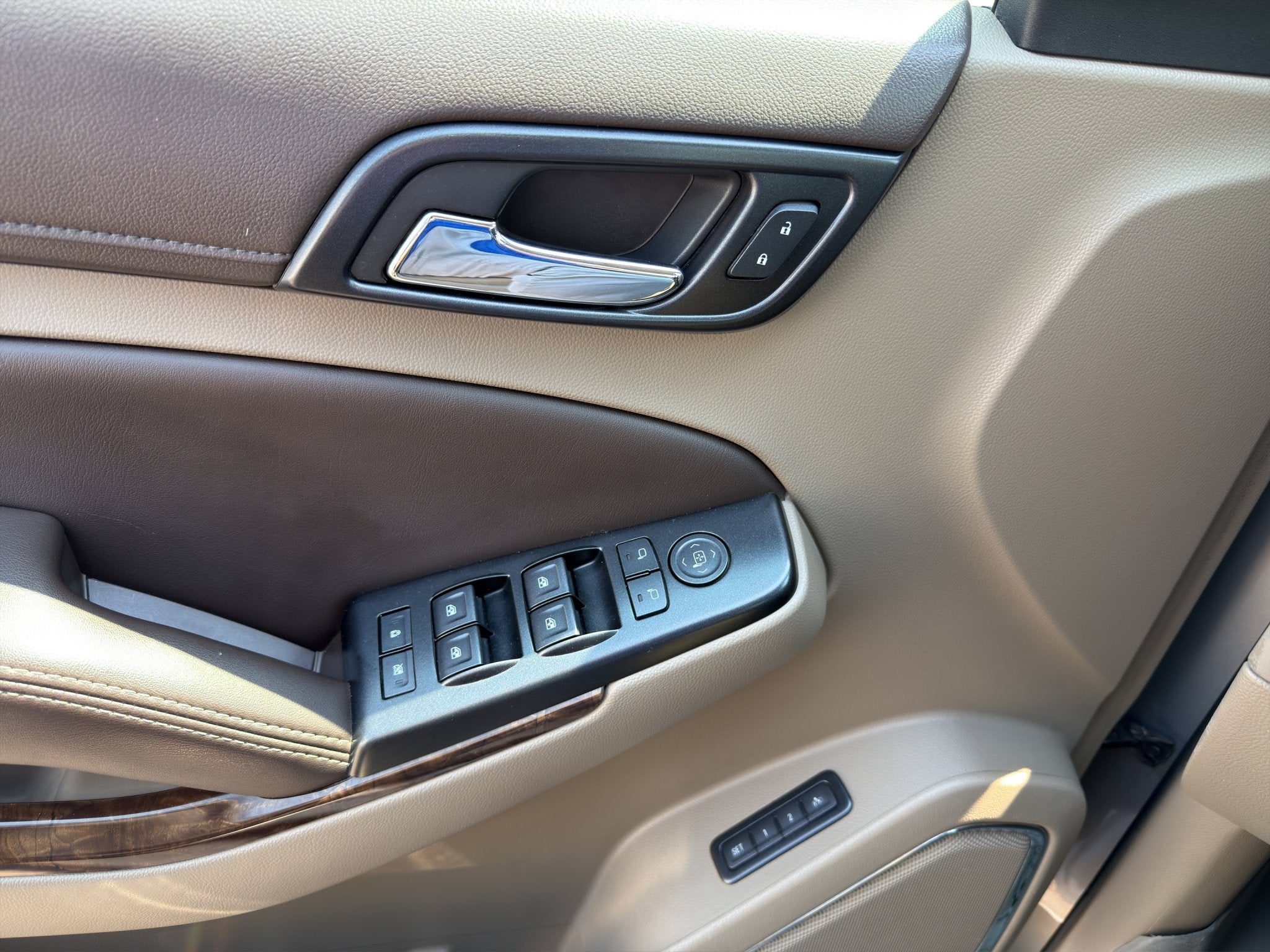 2017 Chevrolet Suburban LT