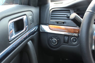 2013 Lincoln MKS Base