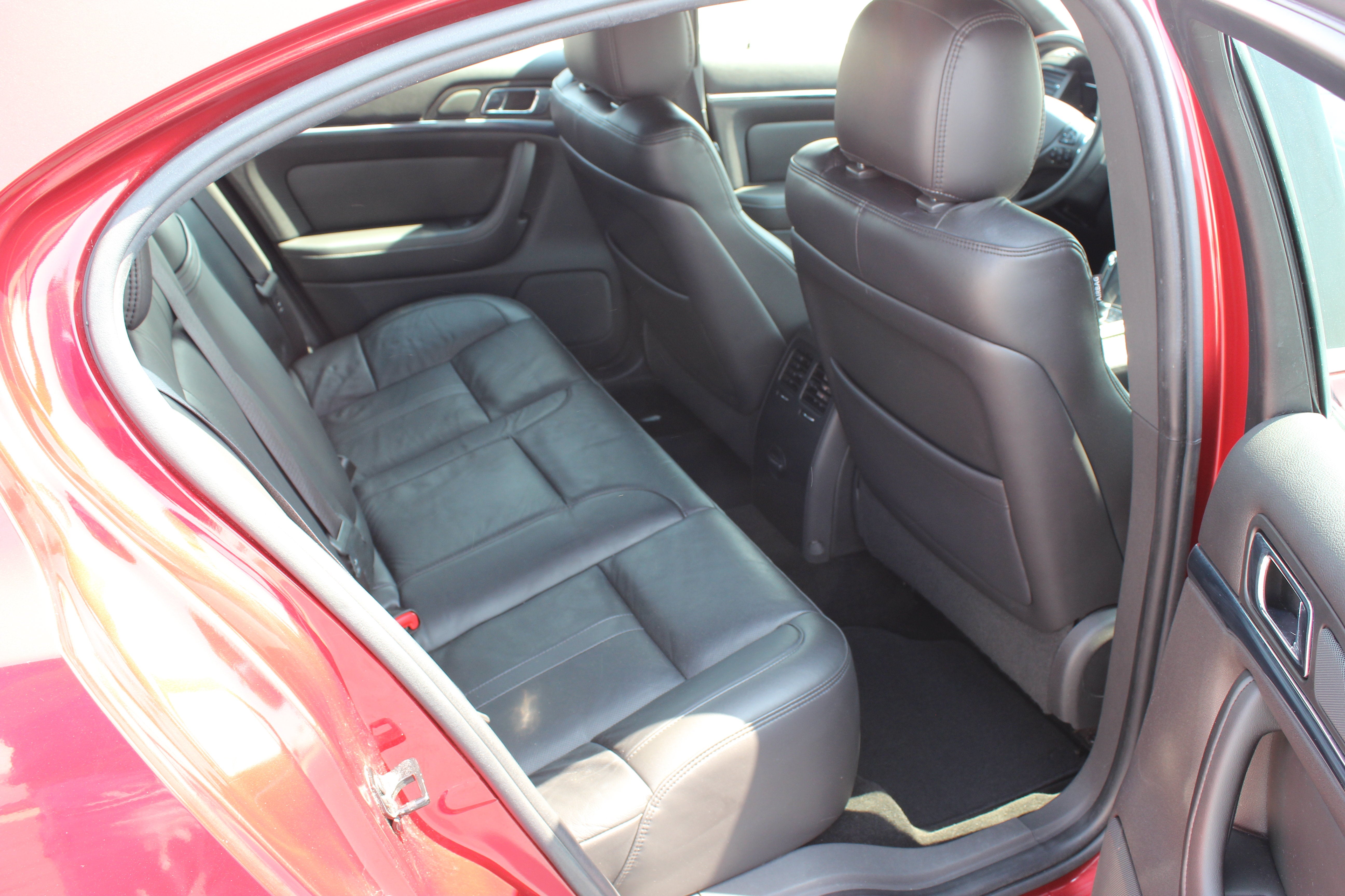 2013 Lincoln MKS Base