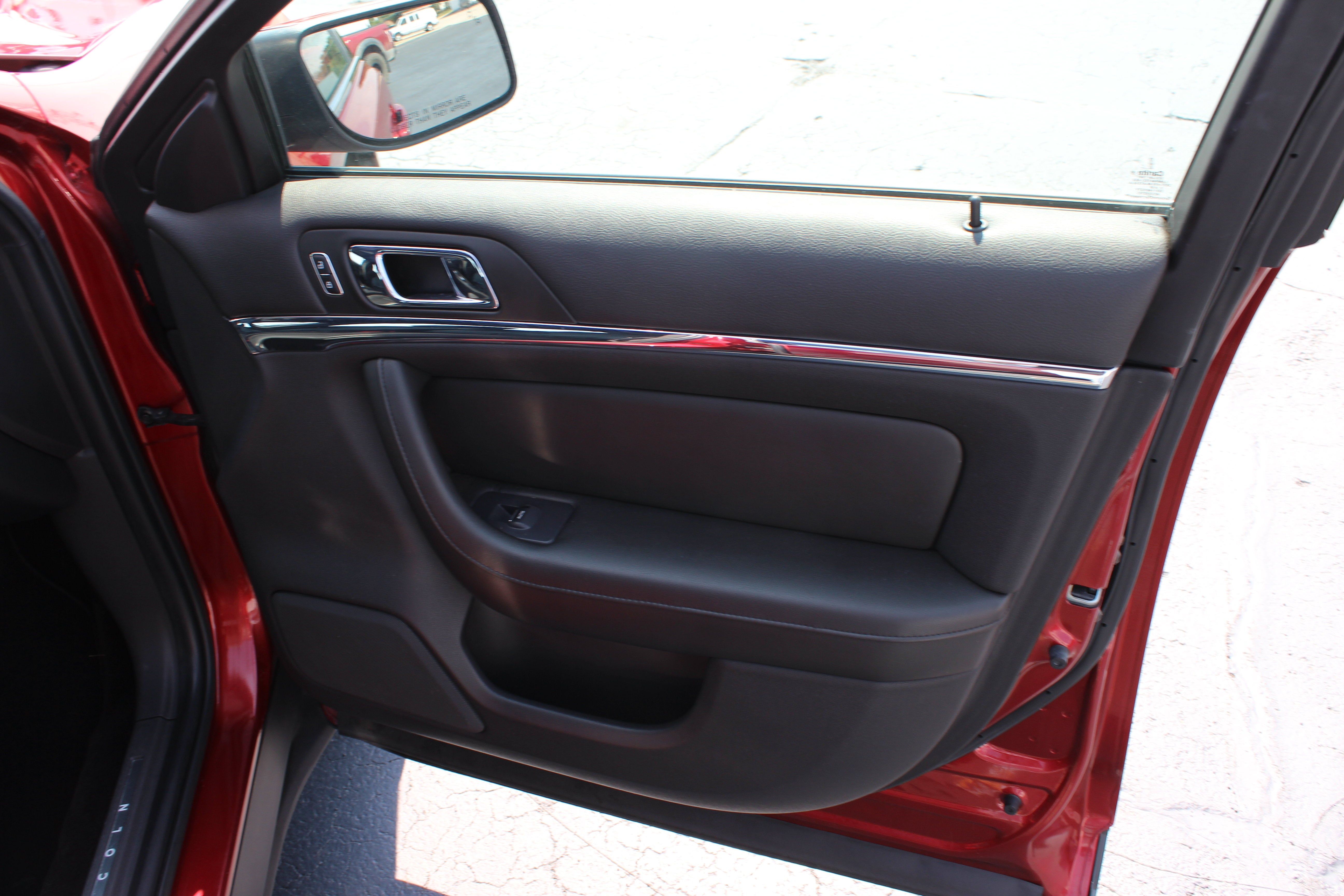 2013 Lincoln MKS Base
