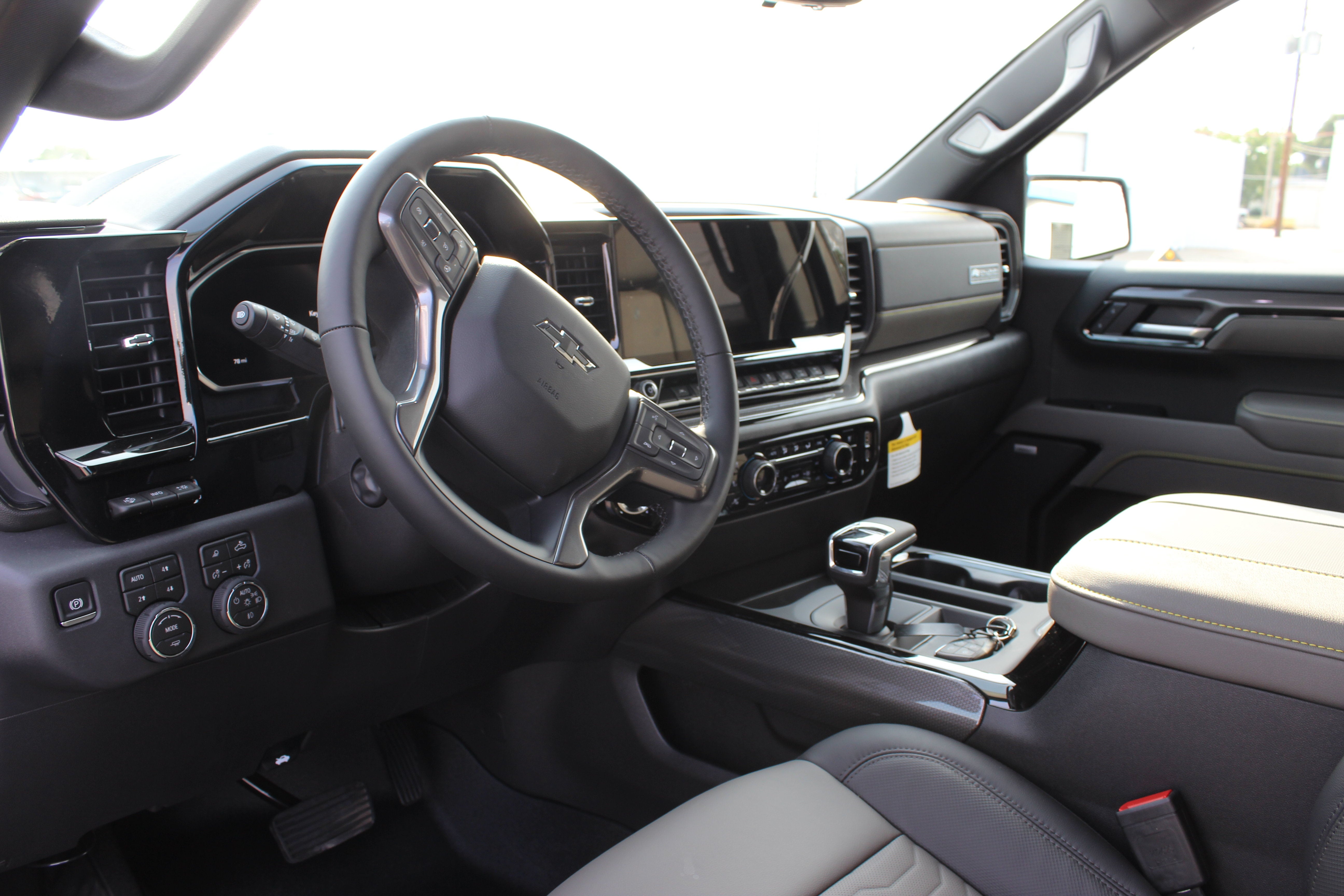 2026 Chevrolet Silverado 1500 ZR2 - Photo 28