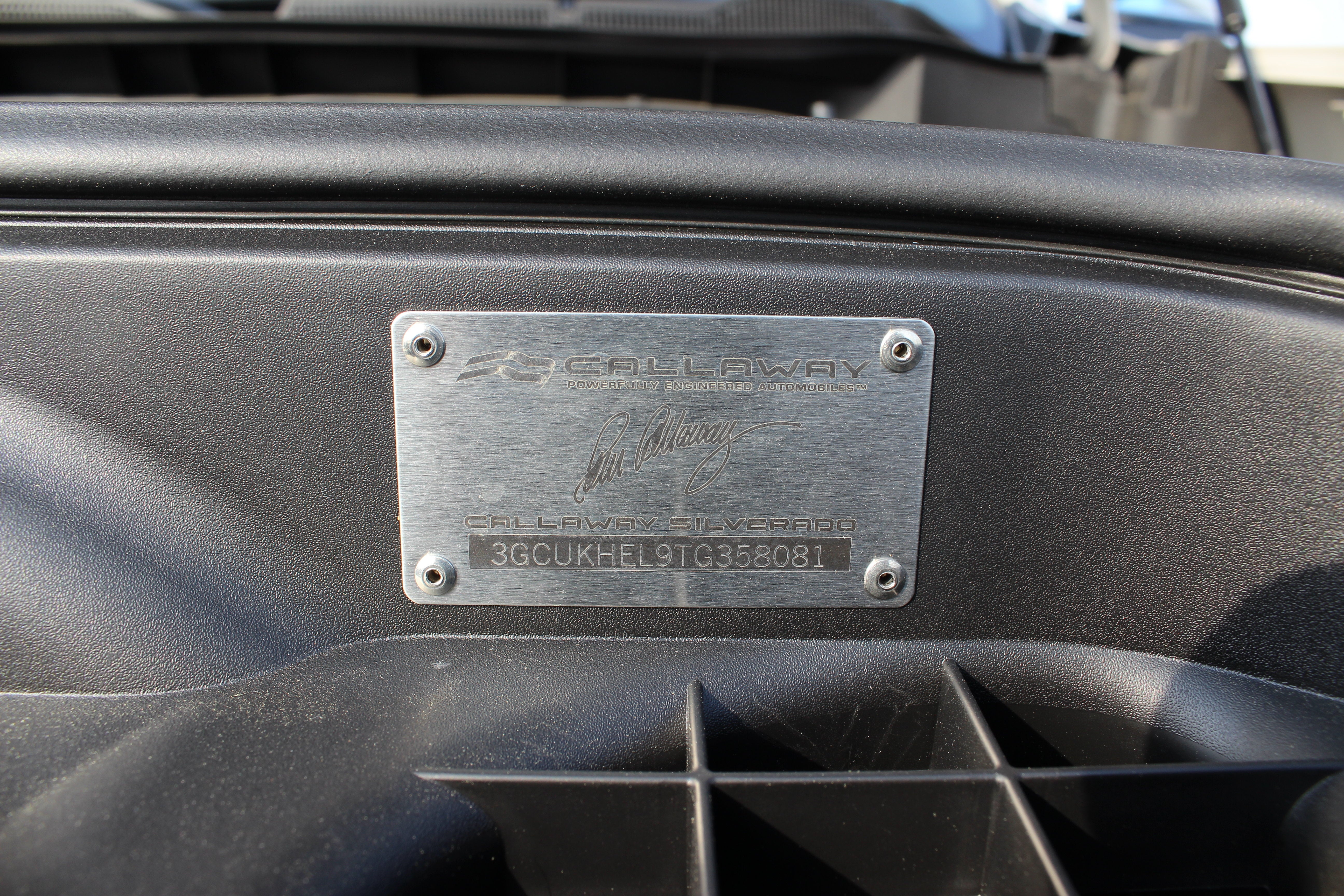 2026 Chevrolet Silverado 1500 ZR2 - Photo 6