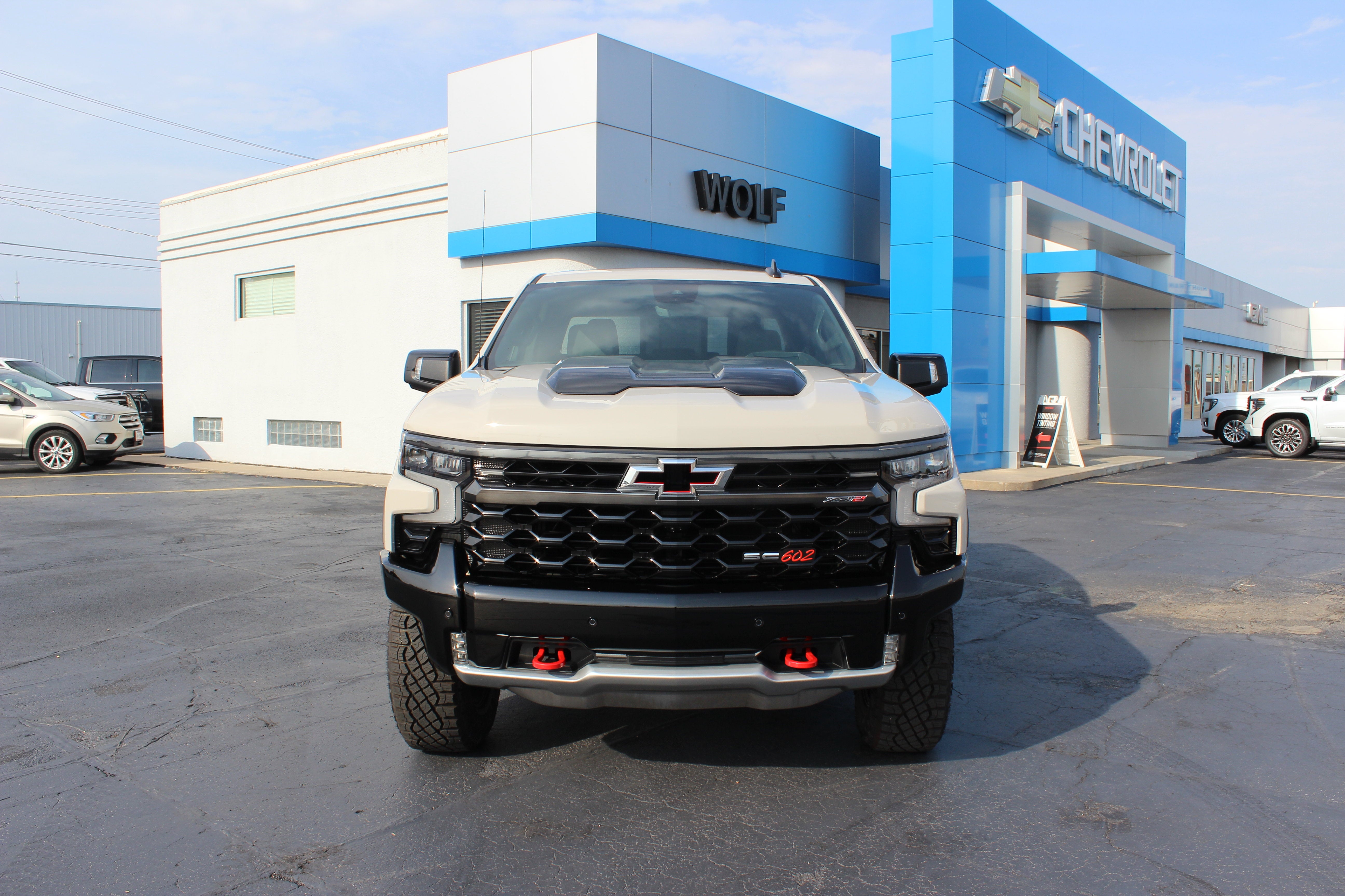 2026 Chevrolet Silverado 1500 ZR2 - Photo 7