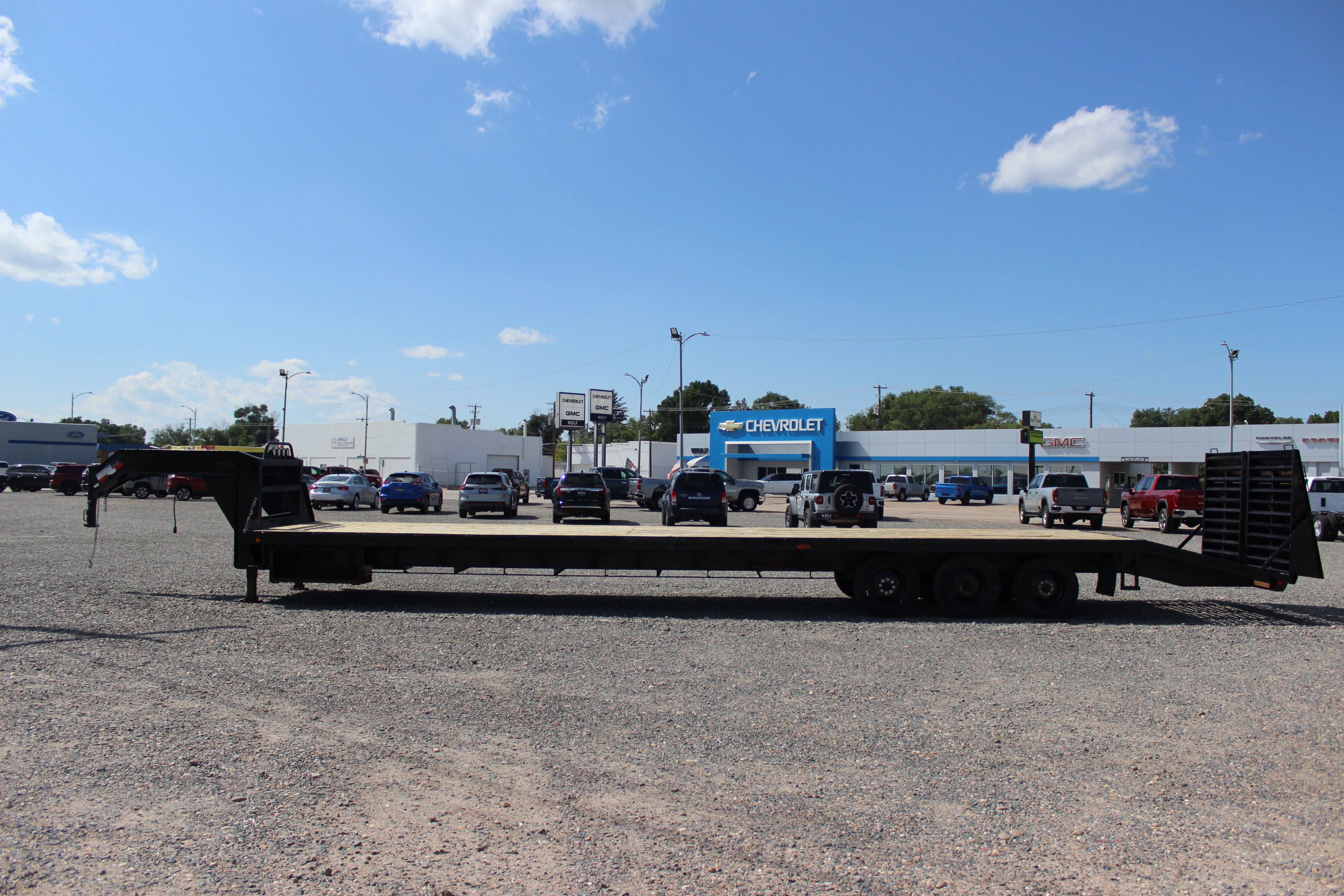 2014 PJ TRAILER GOOSENECK Base
