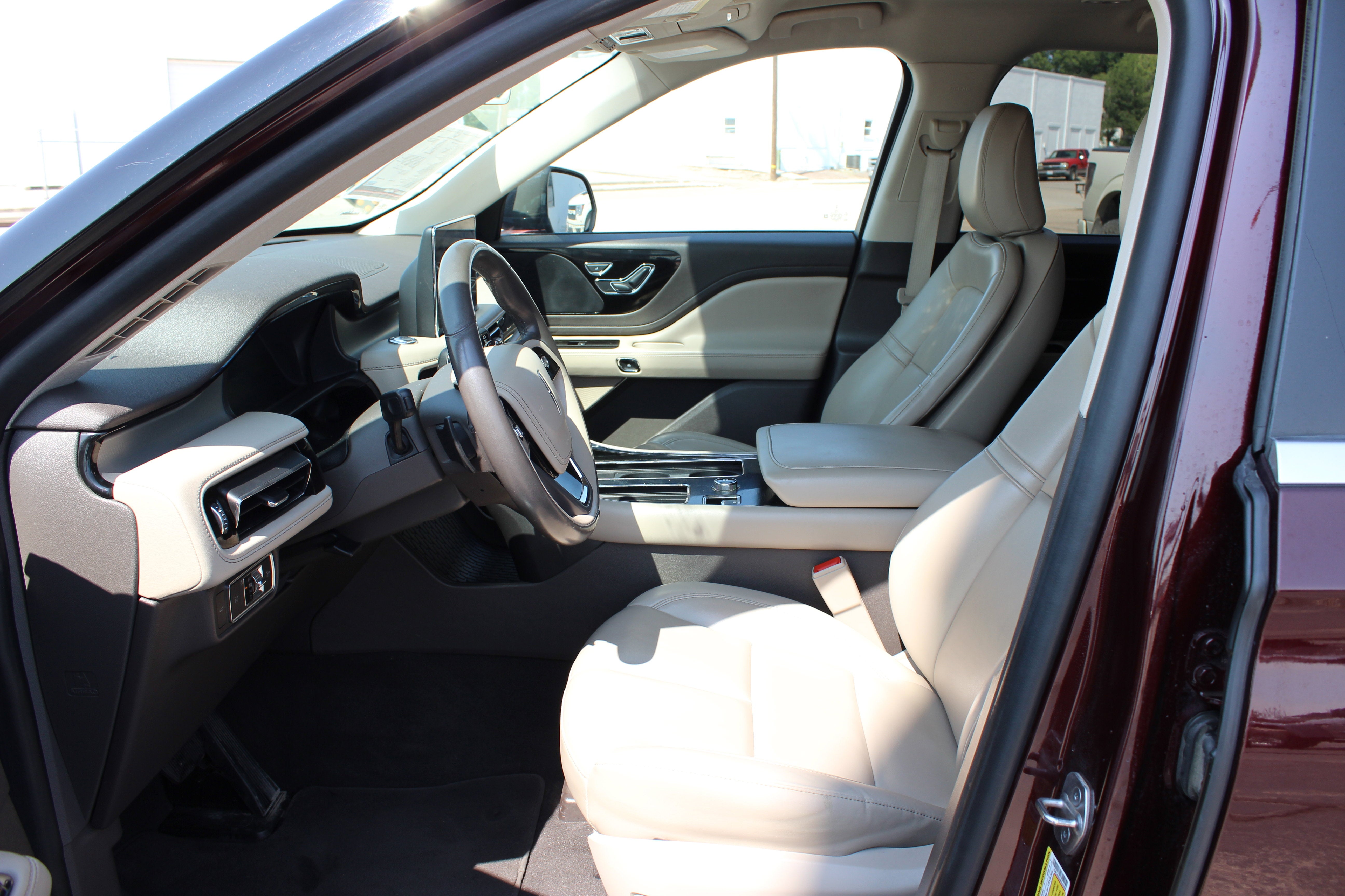 2021 Lincoln Aviator Standard